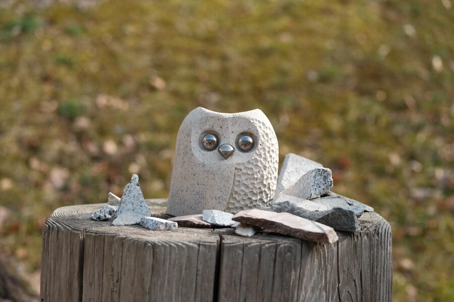 Steineule Elsbeth aus Heller Sandstein